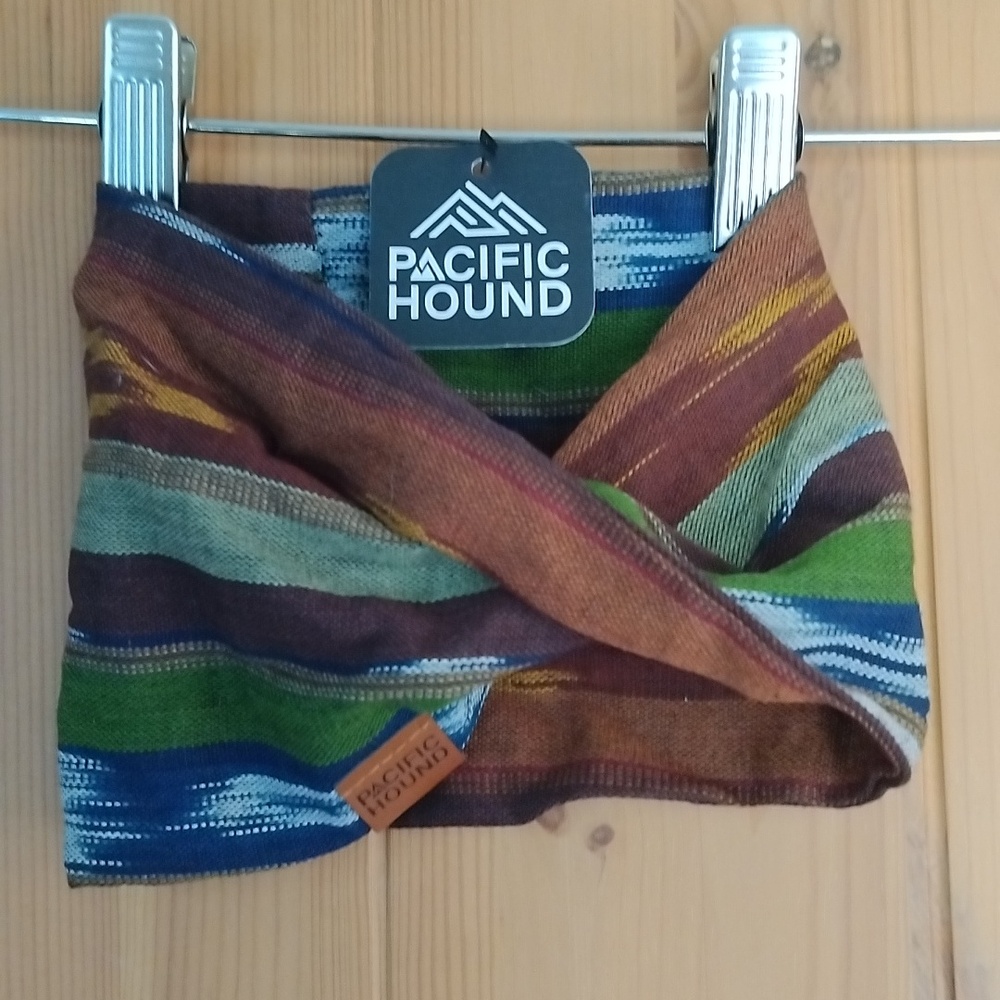Pacific Hound Dog Bandeau Scarf